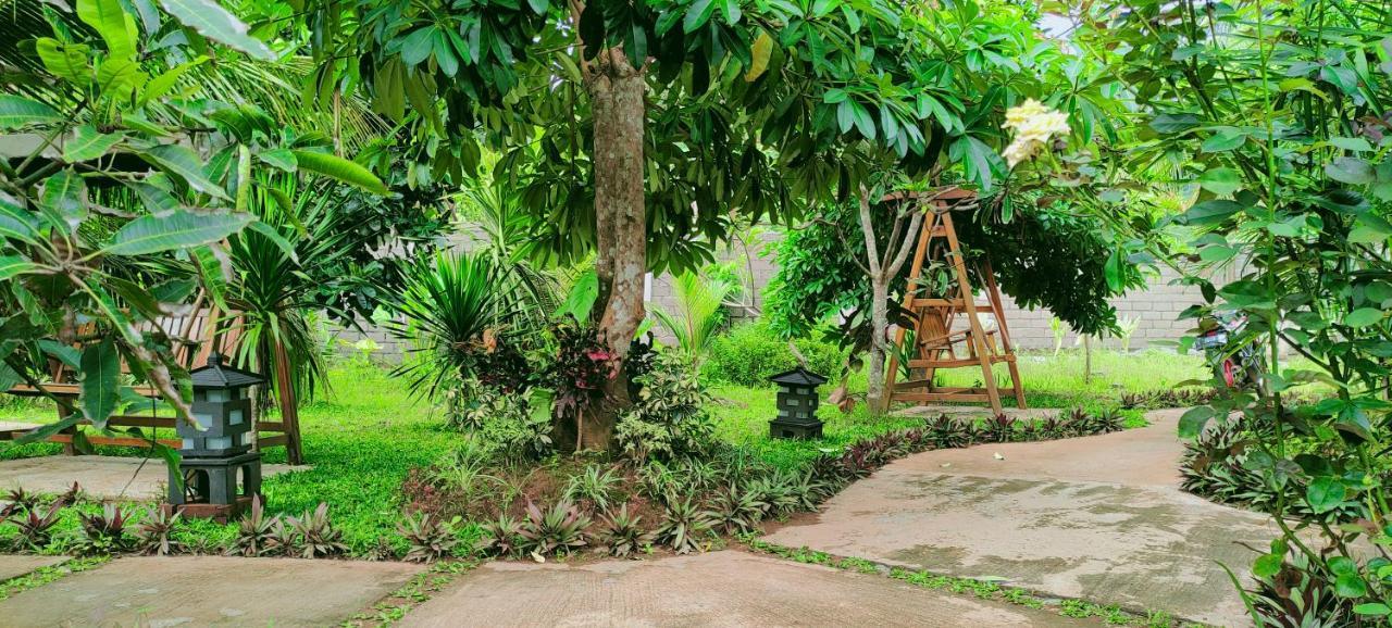 Java Turtle Lodge Meru Betiri بانيووانجى المظهر الخارجي الصورة