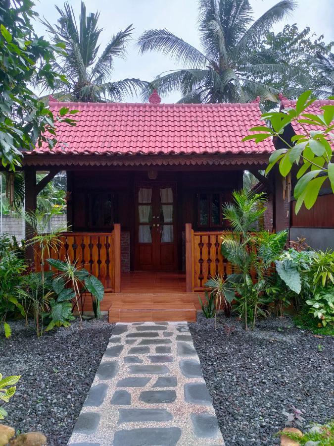 Java Turtle Lodge Meru Betiri بانيووانجى المظهر الخارجي الصورة